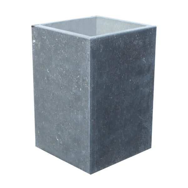 Natuursteen Blue Stone bloembak recht 60x60x60 cm. gezoet