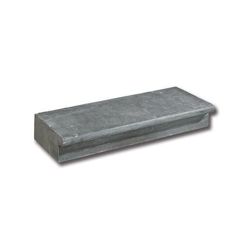 Natuursteen Blue Stone traptrede gezoet met neus hoekstuk uitw. 50/35x15 cm.